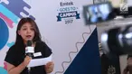 Salah satu peserta audisi lomba news presenter beradu kemampuan membaca berita saat gelaran Emtek Goes To Campus 2017 di Telkom University, Bandung, Rabu (29/11). (Liputan6.com/Helmi Fithriansyah)