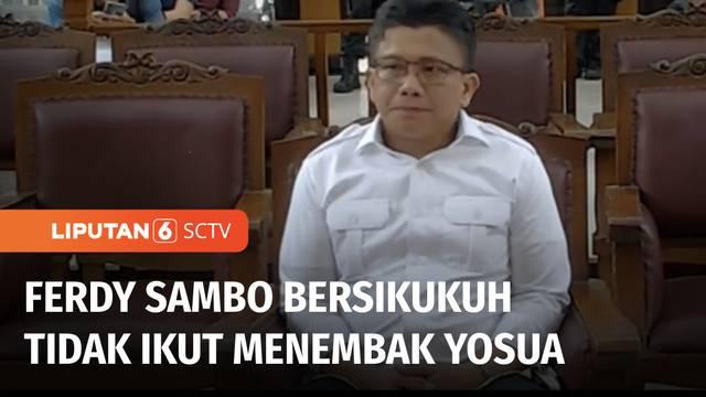 Pengadilan Negeri Jakarta Selatan kembali menggelar sidang lanjutan pembunuhan berencana Brigadir Yosua dengan agenda pemeriksaan terdakwa Ferdy Sambo. Dalam keterangannya, terdakwa Ferdy Sambo bersikukuh tidak ikut menembak ajudannya itu.