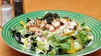 Mencicipi Salad ala Amerika yang Menggugah Selera di Applebee's