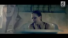Single 'Head Above Water' menandai kembalinya Avril Lavigne ke industri musik. Melalui single ini pula ia mencurahkan pengalaman spiritualnnya saat berada dalam kondisi kritis.