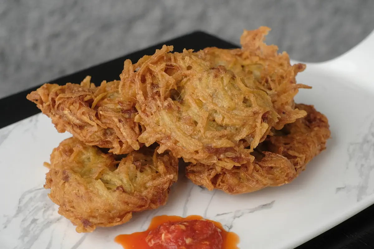 bakwan keladi taro goreng