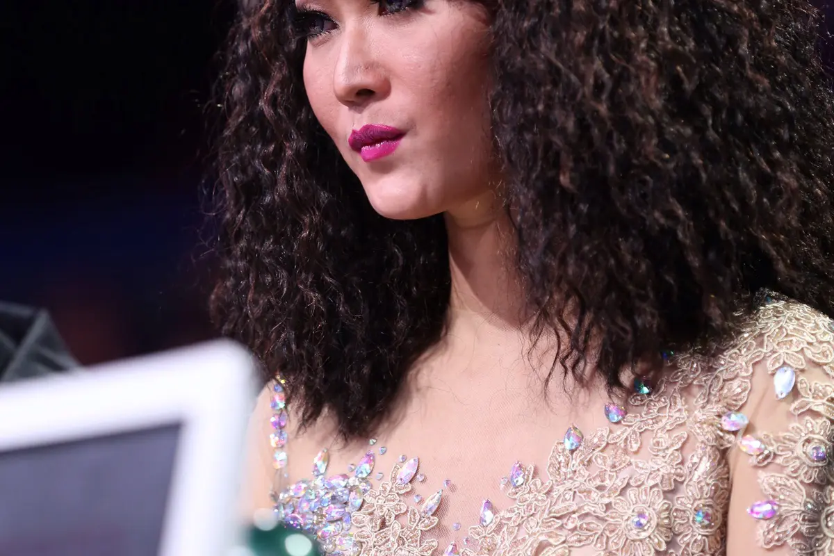 [Bintang] Inul Daratista