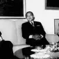 Raja Faisal berkunjung ke Indonesia 47 tahun sebelum Raja Salman. (Soeharto.co)
