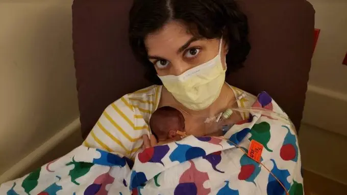 Alejandra Wilcox dan bayinya