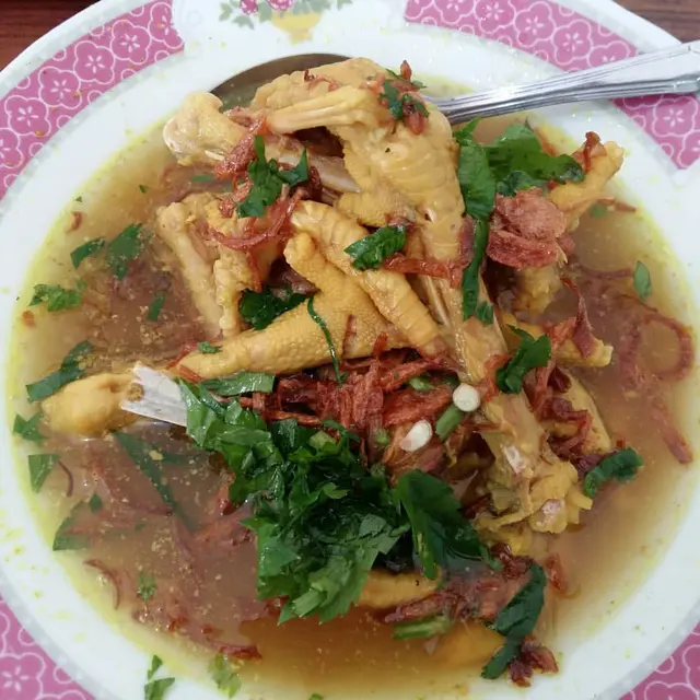 Salah satu spot kuliner legendaris Madiun, Soto Ayam Kondang