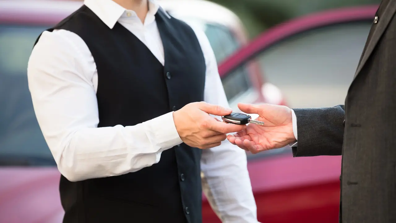 Valet Parking Kena Pajak Daerah? Ini Penjelasan dan Tarifnya