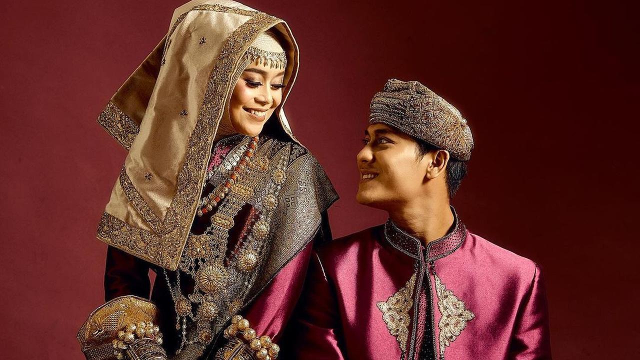 Rizky Billar dan Lesty Kejora