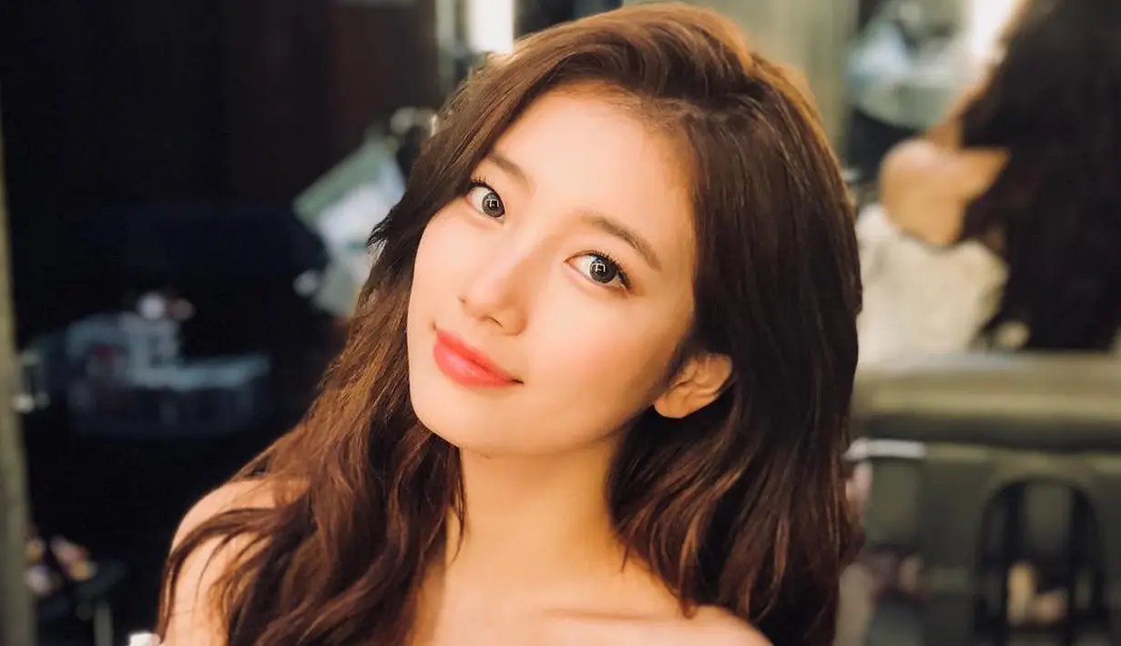 Suzy sendiri mengaku kesalahan yang ia perbuat. Ia mengaku kurang berhati-hati dalam melakukan sesuatu dan minta maaf kepada once Studio. (Foto: instagram.com/skuukzky)