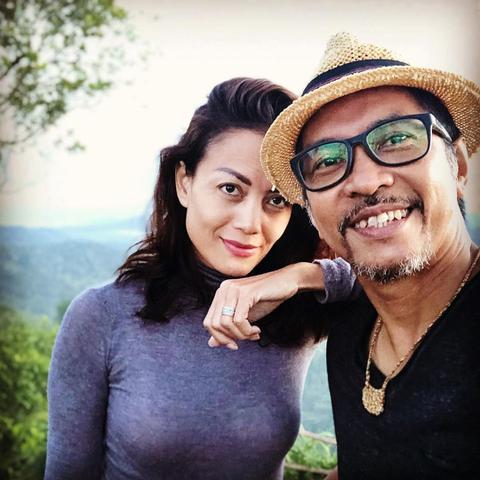 Yalangoch qizlar tatilda