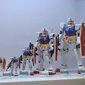 Sejumlah model robot mainan Gundam dalam pameran Gundam di Siam Paragon di Bangkok, Thailand (24/9/2020). Pameran tersebut dibuka pada Kamis (24/9) di mal Siam Paragon dan akan berlangsung hingga 4 Oktober mendatang. (Xinhua/Rachen Sageamsak)