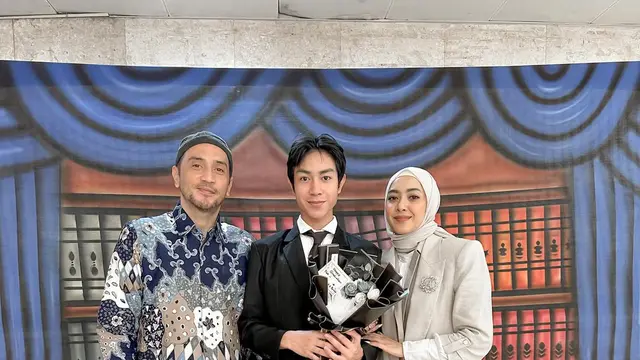 Potret Kenangan Gary Iskak dan Keluarga