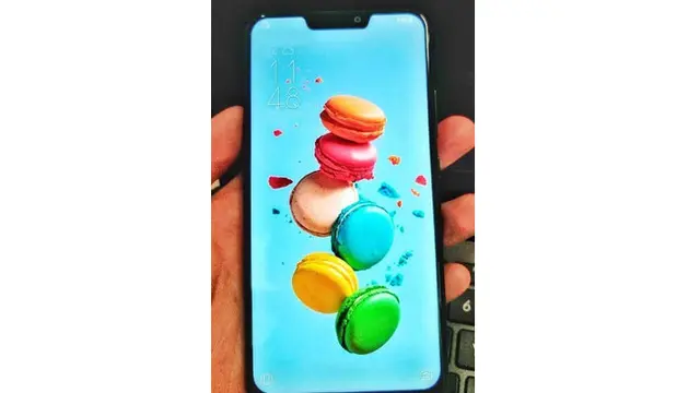 Zenfone 5 mirip iPhone