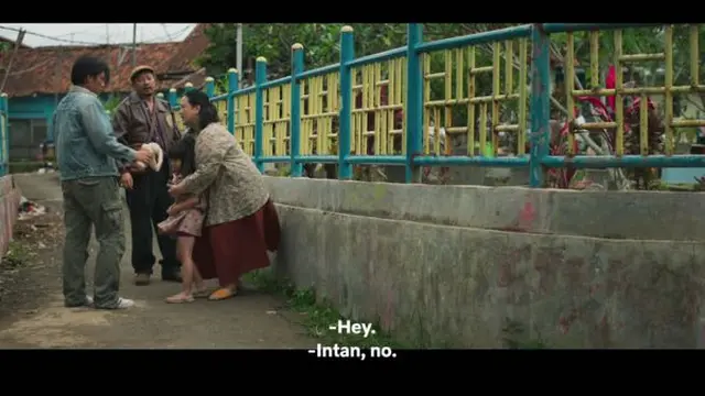 Tangkapan Layar Cuplikan Film Panggil Aku Ayah/Netflix.com