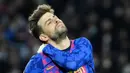 Hasil yang kurang memuaskan didapatkan Barcelona ketika bertemu Napoli di laga leg pertama play-off fase 16 besar Liga Europa, Jumat (18/2/2022). (AFP/Lluis Gene)