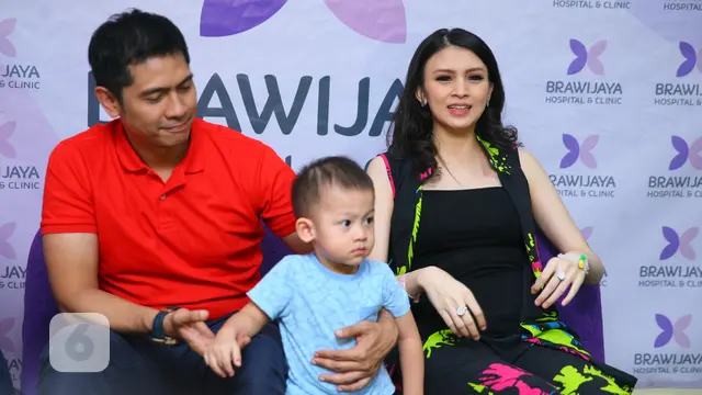 [Bintang] Alasan Adi Nugroho dan Donita Memilih 11 Januari Sebagai Tanggal Kelahiran Anak Kedua