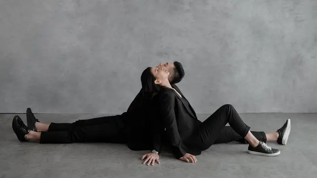 8 Potret Kemesraan Greysia Polii dan Suami, Pengusaha Berlian yang Romantis
