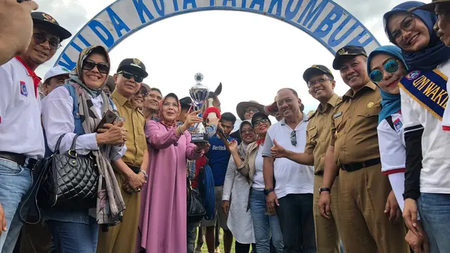 Pacuan Kuda di Sumbar