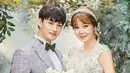 Eli U-KISS memutuskan menikah dengan Ji Yeon Soo yang berusia 11 tahun lebih tua darinya. Dari pernikahan itu, mereka dikaruniai seorang anak. (Foto: soompi.com)