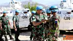Citizen6, Lebanon:  Kunjungan ke pos-pos penjagaan di perbatasan Lebanon-Israel, yang menjadi area tanggung jawab Indobatt ini untuk memberikan dorongan moril kepada anggota yang pada saat itu merayakan Lebaran. (Pengirim: Badarudin Bakri)