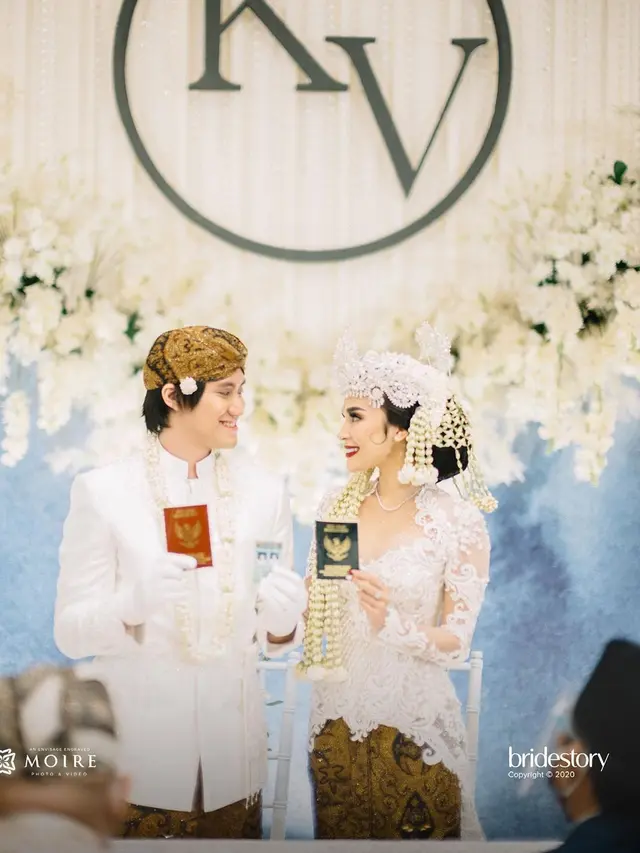 Pernikahan Kevin Aprilio dengan Vicy Melanie
