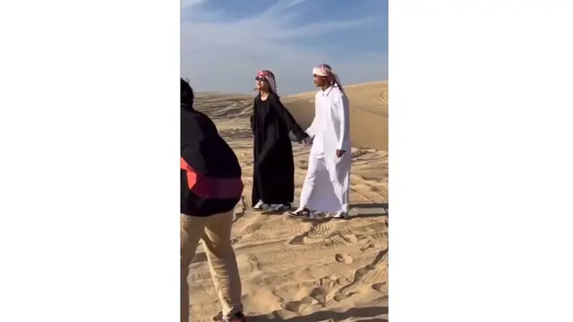 Azizah Salsha dan Pratama Arhan di Gurun Pasir Doha Qatar