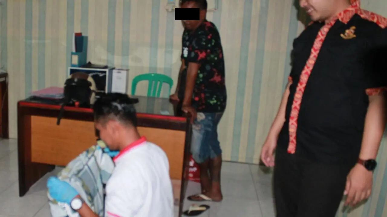 Sebut Bom di Bandara Kupang