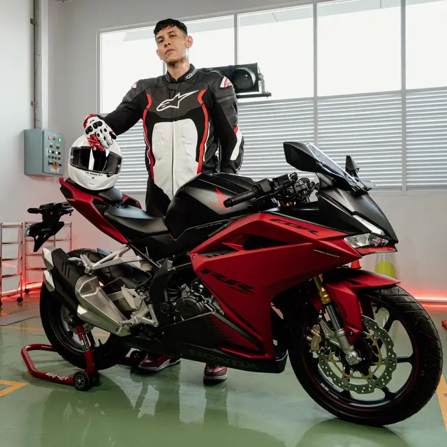 Ganindra Bimo Jatuh Cinta lagi, Honda CBR250RR SP Quick Shifter Penyebabnya 
