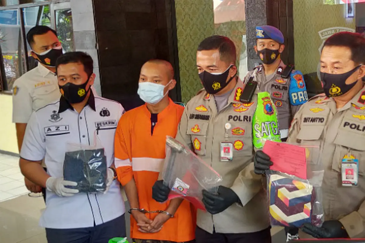 Pemuda di Malang Bunuh Teman Gara – gara Game Online