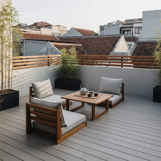 Desain Rooftop di Rumah Kecil Padat Penduduk Tapi Tetap Estetik