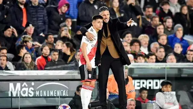 Claudio Echeverri, River Plate