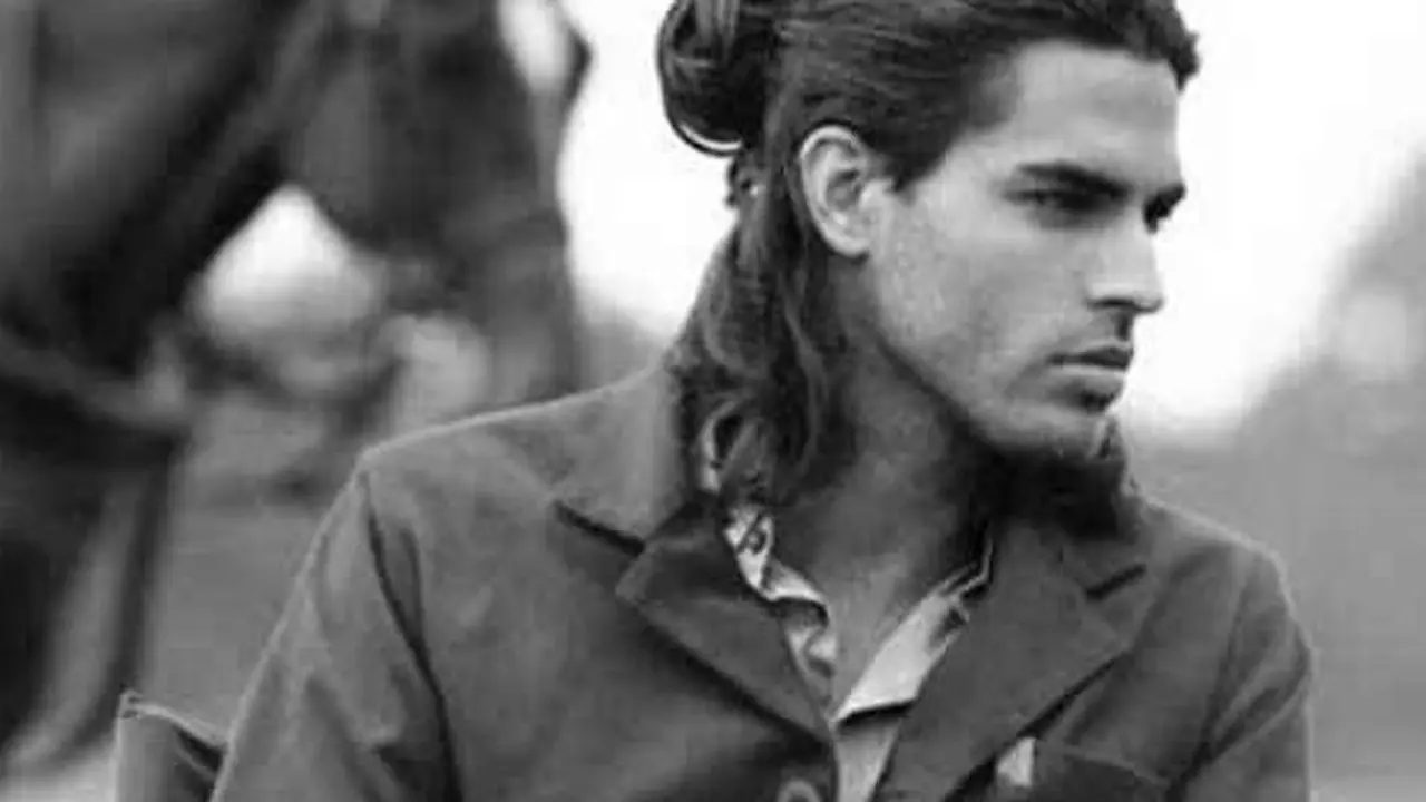 10 Gaya Rambut Man Bun ala Selebriti, Bikin Tampilan Kece dan Maskulin