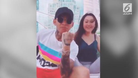 VIDEO: Gombalan Young Lex untuk Pacar Barunya