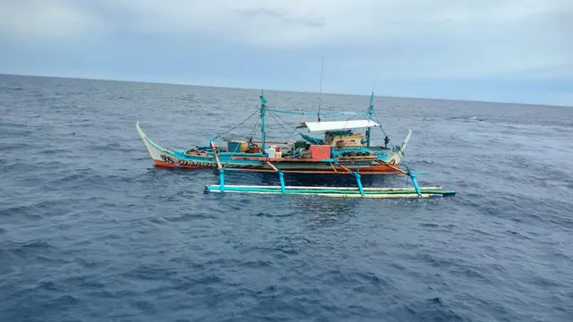 KKP menangkap satu kapal ikan asing berbendera Filipina yang beroperasi di Wilayah Pengelolaan Perikanan Negara Republik Indonesia. (Dok KKP)