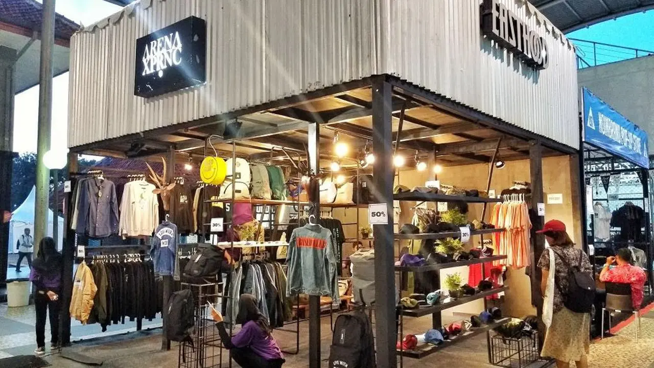[Bintang] Indie Clothing Expo, Tempat Belanja dan Menikmati Musik ala Kids Zaman Now