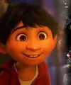 Film Disney/Pixar Coco dengan mudahnya menggeser Justice League yang sudah dua minggu tayang. (Batman-News.com)