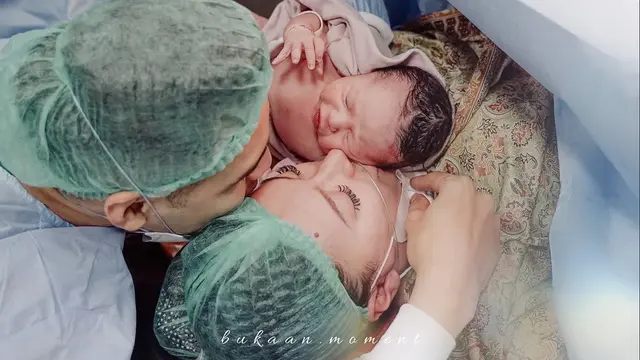 [Fimela] Asmirandah melahirkan