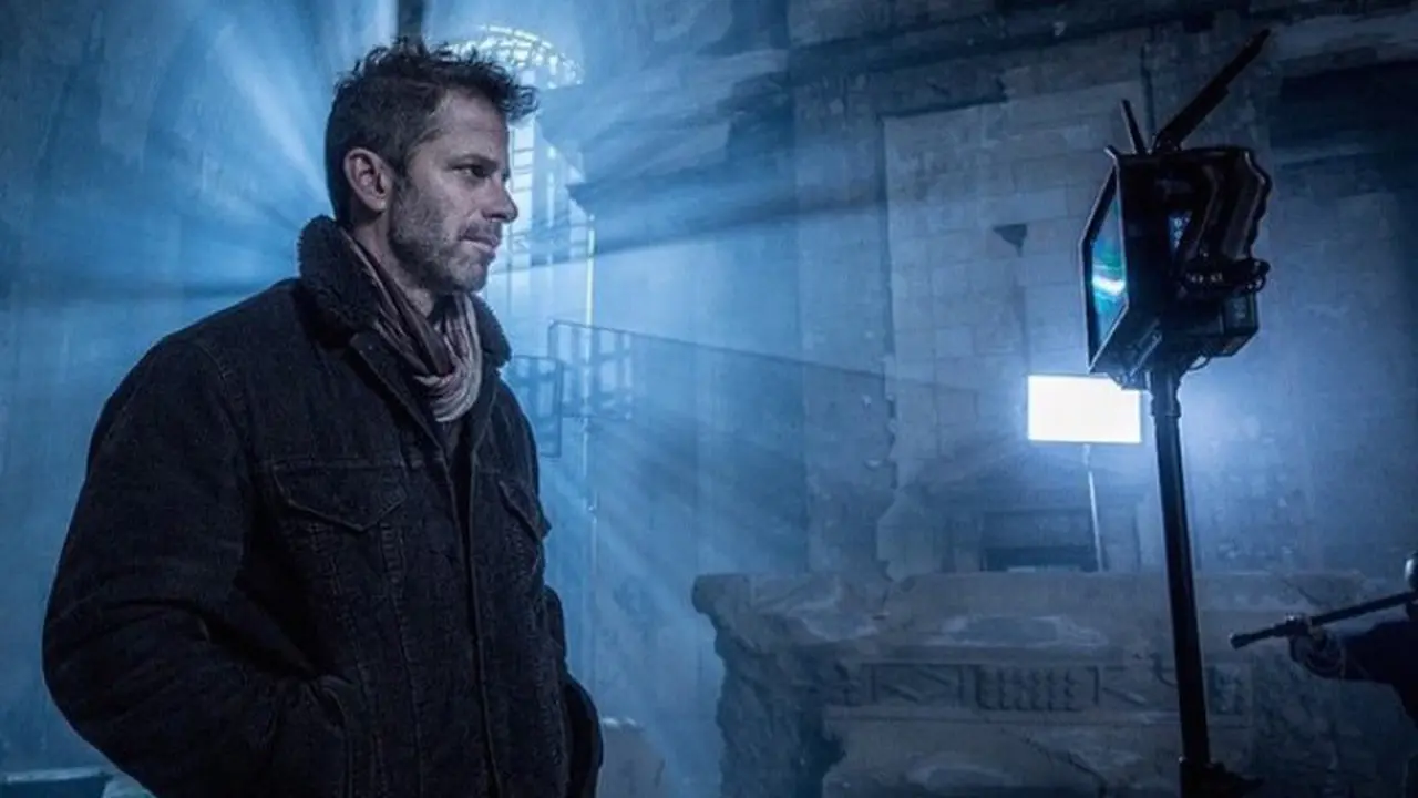 Zack Snyder Bantah Anaknya Perankan Robin di Batman v Superman
