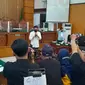 Terdakwa Ferdy Sambo kembali menjalani sidang lanjutan kasus pembunuhan berencana Brigadir J di PN Jaksel, Selasa (22/11/2022). Sementara istrinya, Putri Candrawathi mengikuti persidangan secara online karena terpapar Covid-19. (Liputan6.com/Ady Anugrahadi)