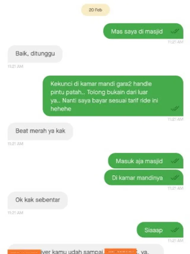 terkunci di masjid, minta bantuan driver ojol