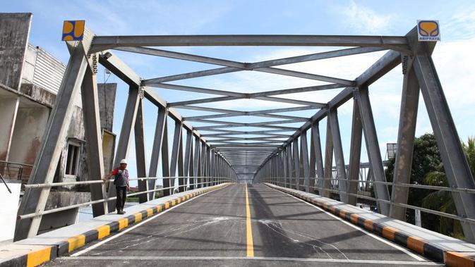 Kementerian PUPR melakukan duplikasi Jembatan Landak dan Jembatan Kapuas di Pontianak. (Dok Kementerian PUPR).