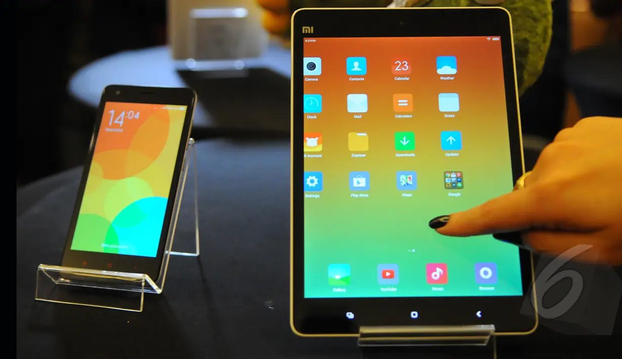 Redmi 2 dilengkapi dengan ukuran layar  4,7 inci (720 x 1280 piksel). Smartphone ini disokong prosesor quad-core 1.2GHz Snapdragon Qualcomm, GPU Adreno 306, dan RAM 1GB, Jakarta, Rabu (1/4/2015). (Liputan6.com/Herman Zakharia)