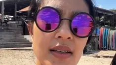 Yayasan Bumi Karya Lestari dan Lola Amaria Production didukung Bank Rakyat Indonesia (BRI) menyelenggarakan Nonton Bersama (Nobar) film Labuan Hati pada Jumat (19/8/2022) di Pantai Batu Bolong, Canggu, Bali. Nobar yang masih dalam rangka memperingati Hari Kemerdekaan RI ke-77 ini terbuka untuk umum tanpa ditarik biaya. (Foto: Instagram/lola.amaria)