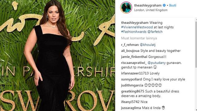 Bertubuh plus, model Ashley Graham percaya diri. (instagram.com/theashleygraham/)
