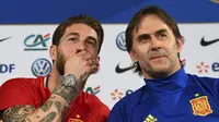 Julen Lopetegui (kanan) yakin winger muda Gerard Deulofeu bakal berkontribusi banyak pada kemenangan tim di masa mendatang. . (FRANCK FIFE / AFP)