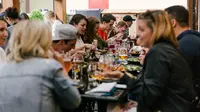 Cracker Barrel Requires Employees to Only Eat at Their Own Restaurants, What's Going On?