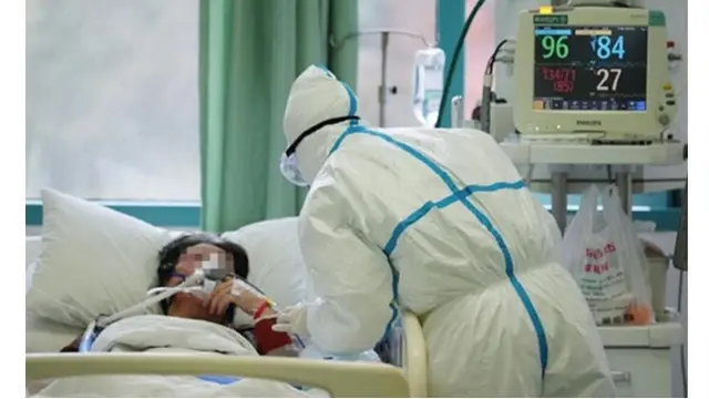 Kisah Dokter Wuhan Lakukan Pernikahan Hanya 10 Menit Ini Bikin Haru