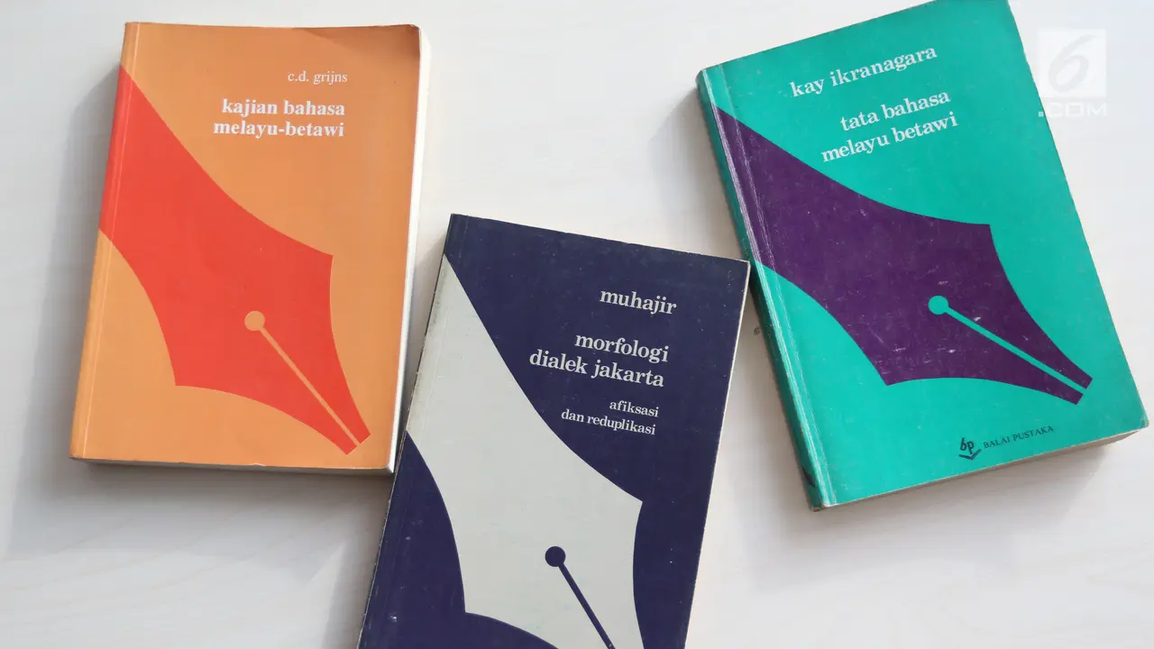 Buku Tata Bahasa Melayu Betawi
