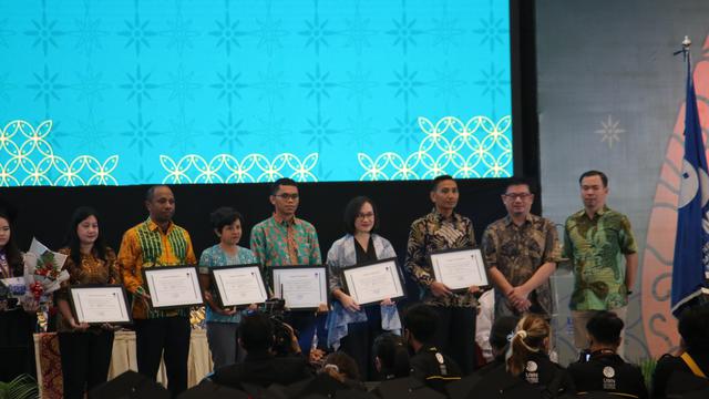 UMN Ajak Wisudawan Menguak Peran AI dalam Tingkatkan Produktivitas Kerja