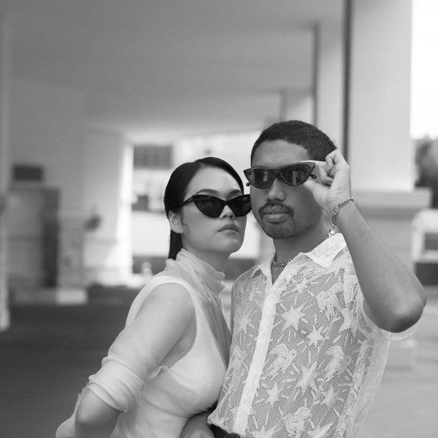 Resmi Menikah, Ini 6 Potret Prewedding Penyanyi Kallula dan Bam Mastro