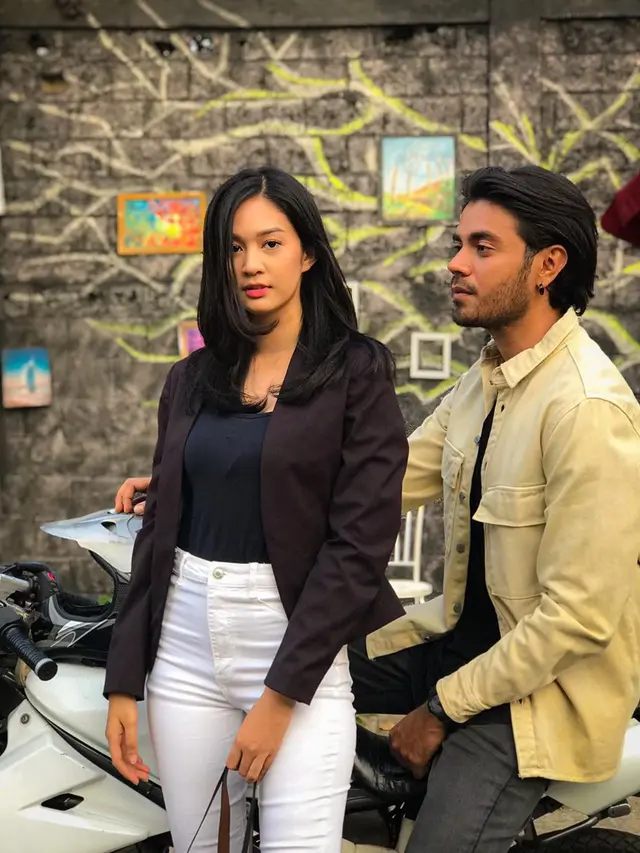 Dikabarkan Terlibat Cinlok, Ini 6 Potret Kebersamaan Bryan Mckenzie dan Faradilla Yoshi